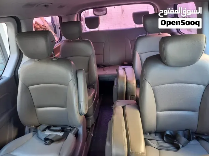 Hyundai H1 2017 photo 3