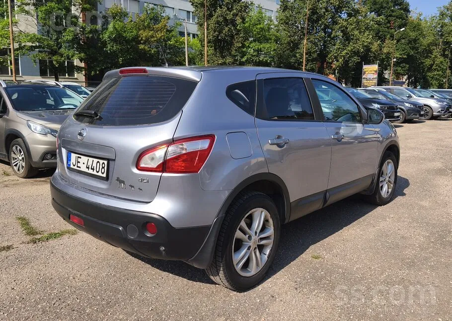 Nissan Qashqai 2013 photo 3