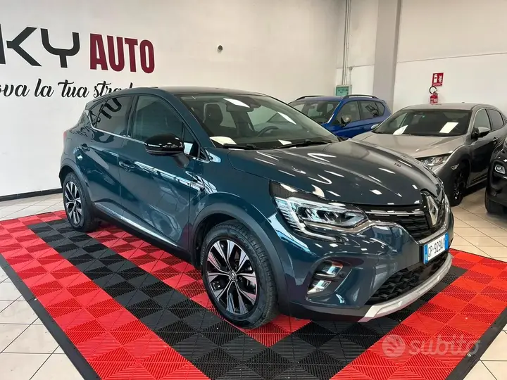 Renault Captur 2023 photo 2