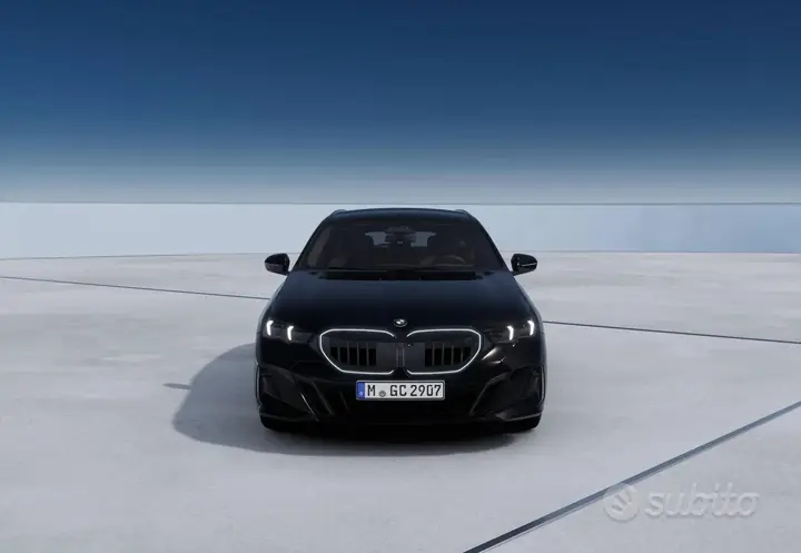 BMW 5 Series 2023 photo 3