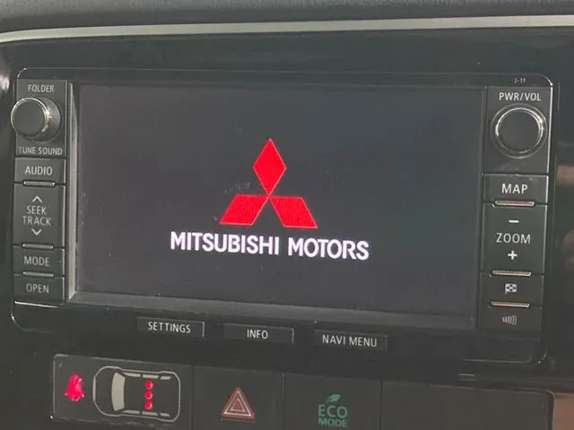 Mitsubishi Outlander 2014 photo 4