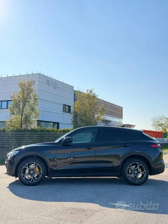 Alfa Romeo Stelvio 2018 photo 5