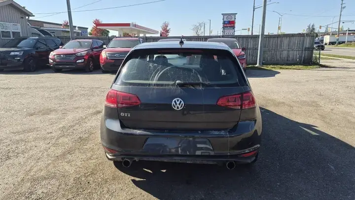 Volkswagen Golf 2015 photo 4