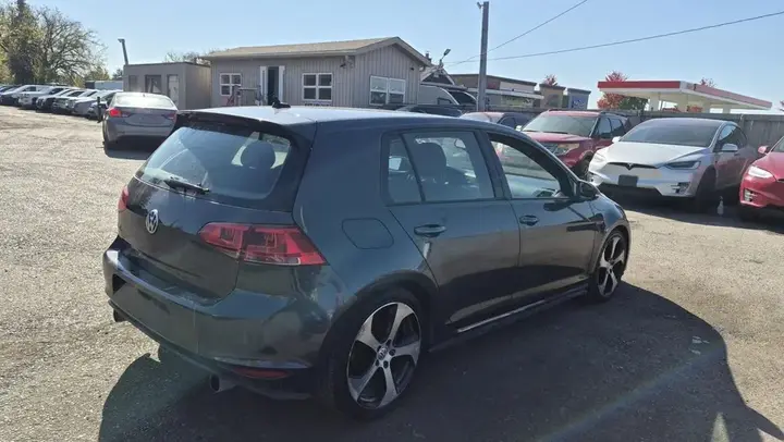 Volkswagen Golf 2015 photo 5
