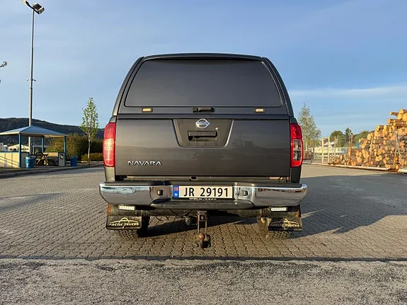 Nissan Navara 2011 photo 5