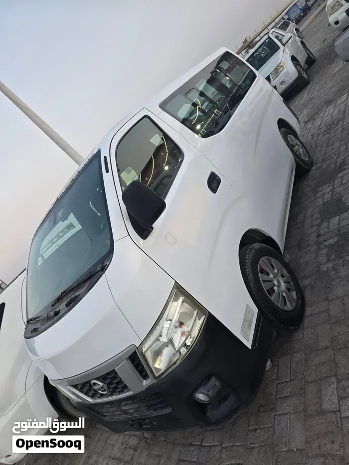 Nissan Urvan 2019 photo 5