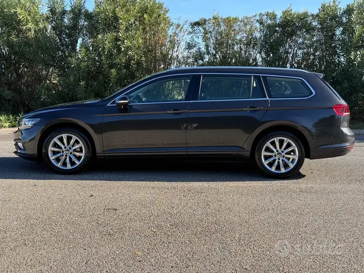 Volkswagen Passat Variant 2021 photo 3
