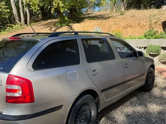 Skoda Octavia 2006 photo 3