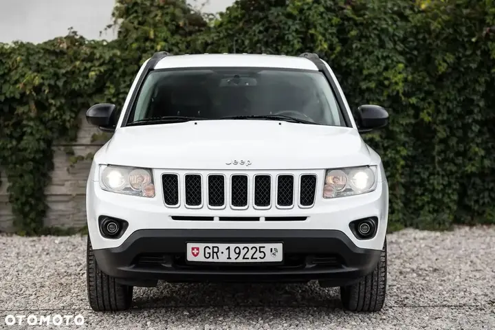 Jeep Compass 2013 photo 4