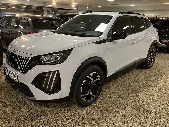 Peugeot E-2008