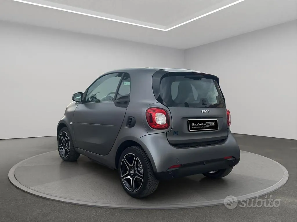 Smart Fortwo 2022 photo 5