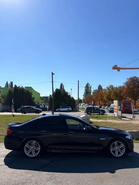 BMW 5 Series 2013 photo 2
