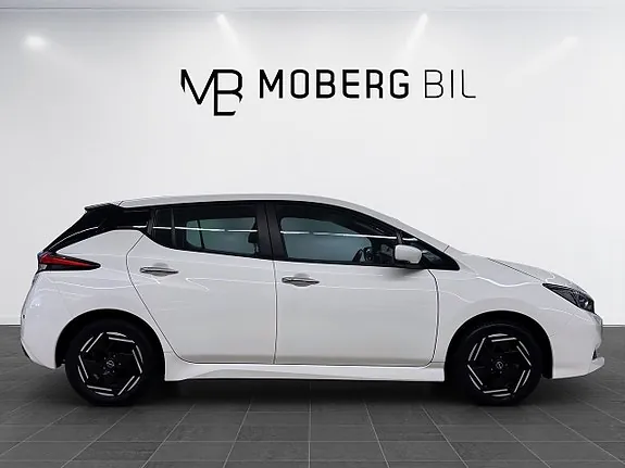 Nissan Leaf 2023 photo 5