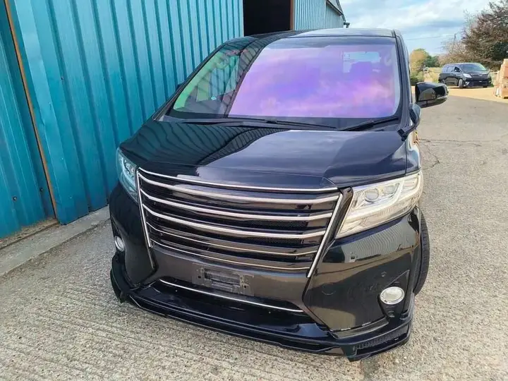 Toyota Alphard 2016 photo 2