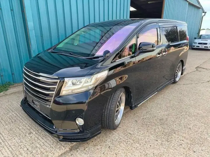 Toyota Alphard 2016 photo 3