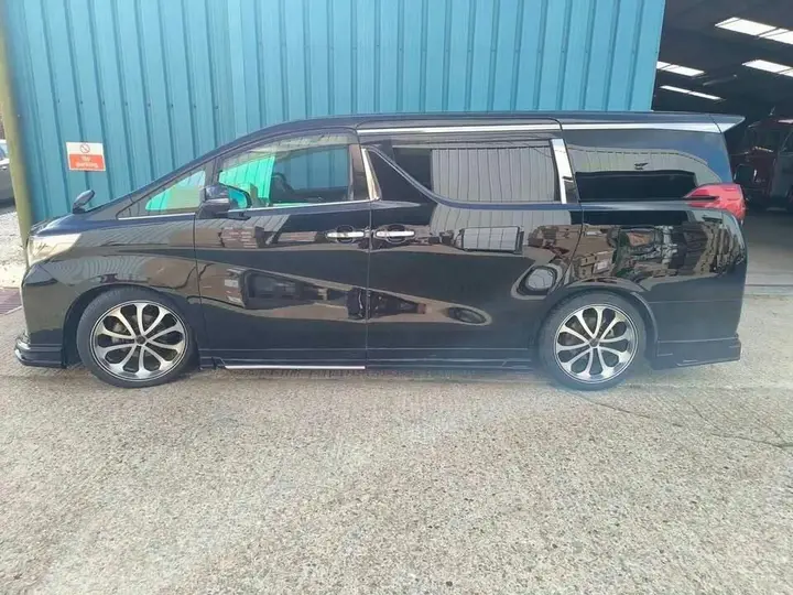 Toyota Alphard 2016 photo 5