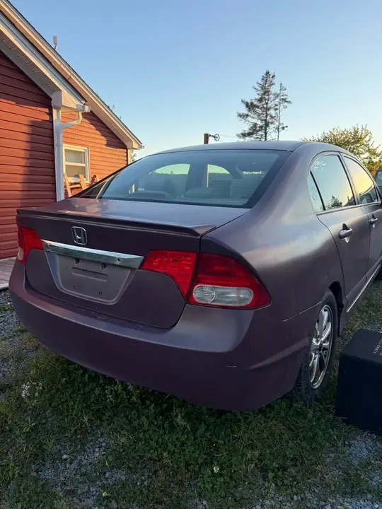 Honda Civic 2010 photo 3