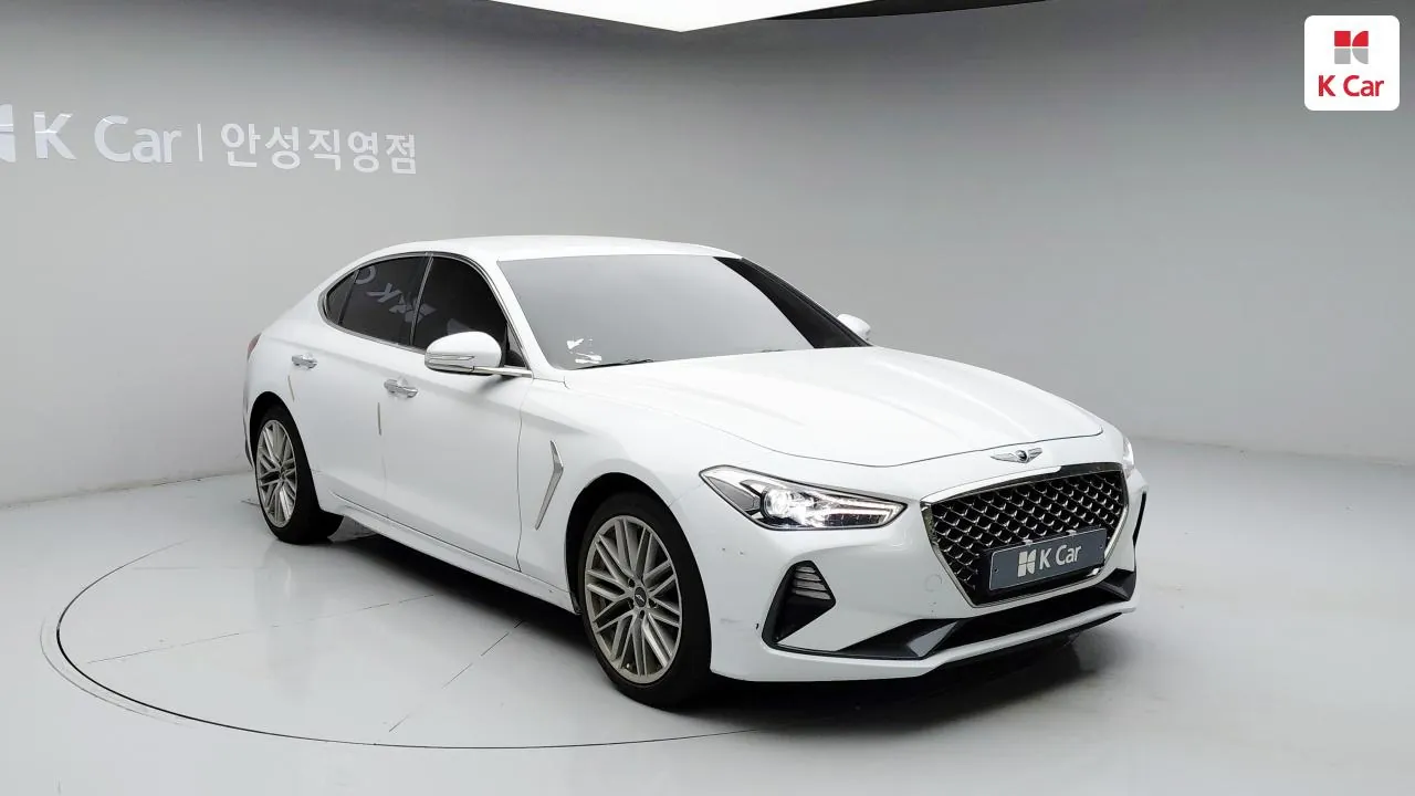 Genesis G70 2019 photo 3