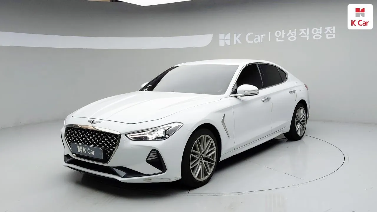 Genesis G70