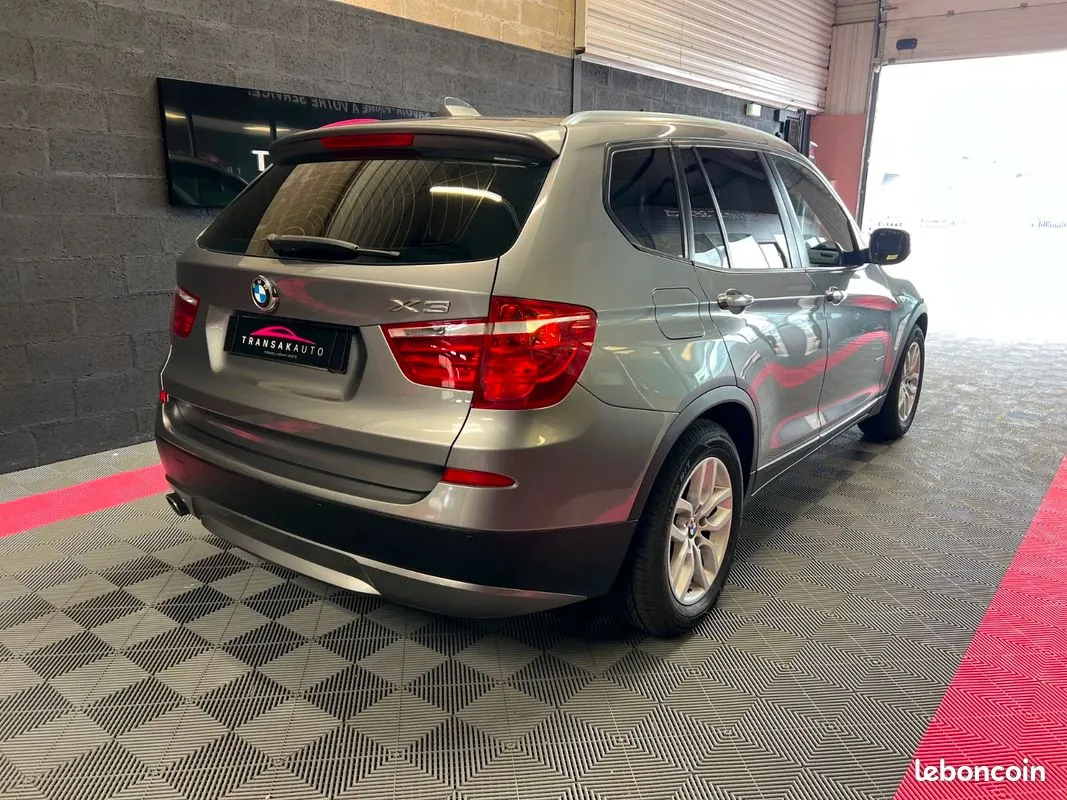 BMW X3 2013 photo 2