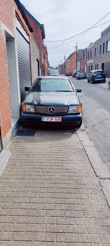 Mercedes-Benz 230 Ce Coupé W124