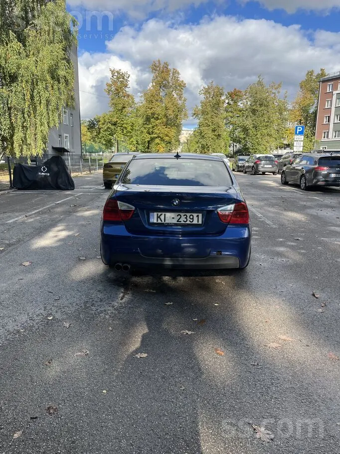 BMW 330 2005 photo 4