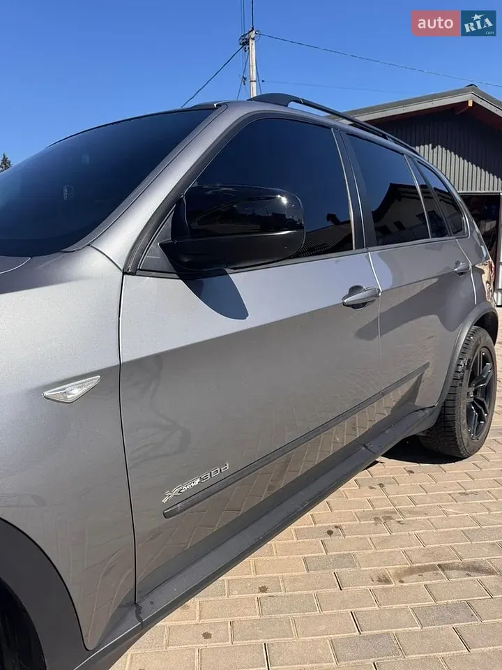 BMW X5 2010 photo 4