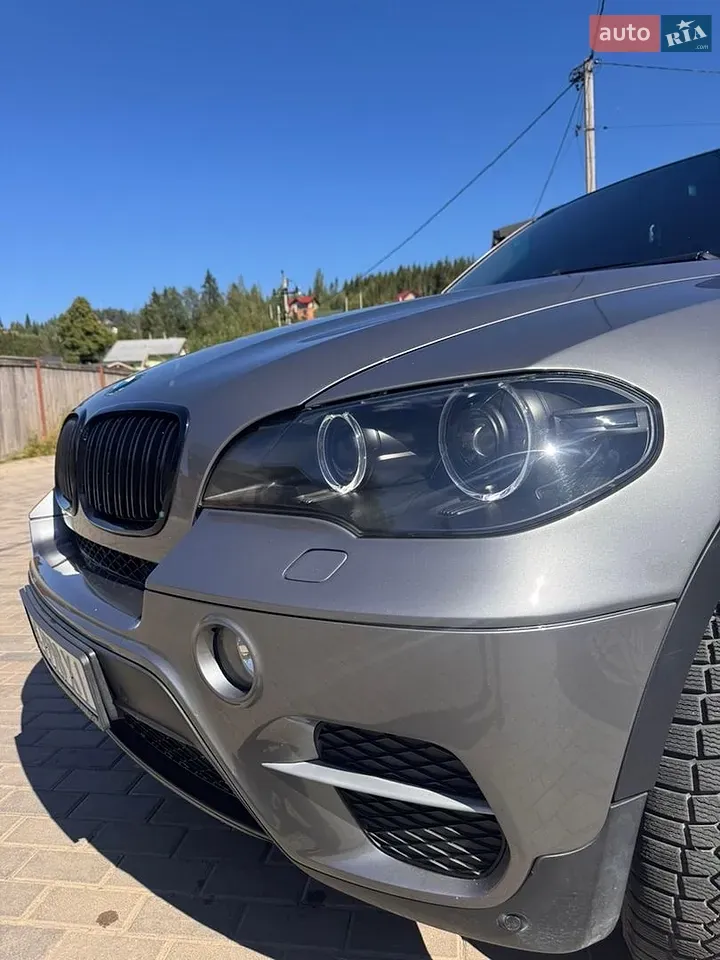 BMW X5 2010 photo 5