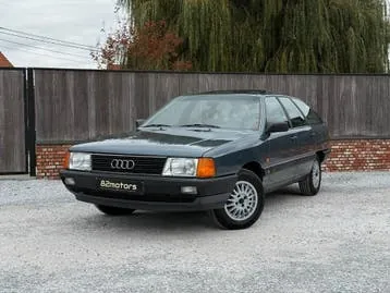 Audi 100