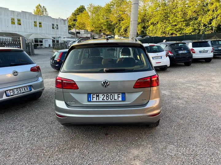 Volkswagen Golf Sportsvan 2017 photo 5
