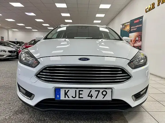 Ford Focus 2016 photo 2