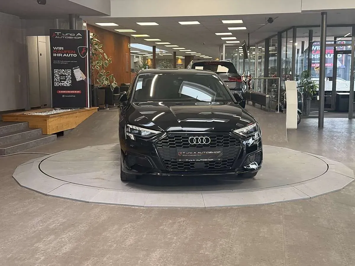 Audi A3 2022 photo 3