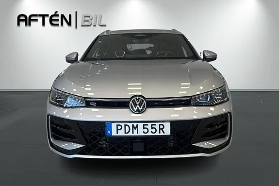 Volkswagen Passat 2025 photo 3