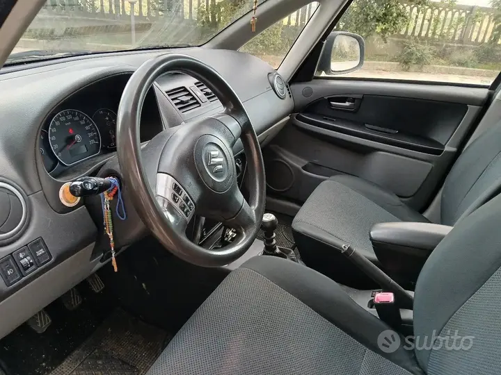 Suzuki Sx4 2007 photo 2