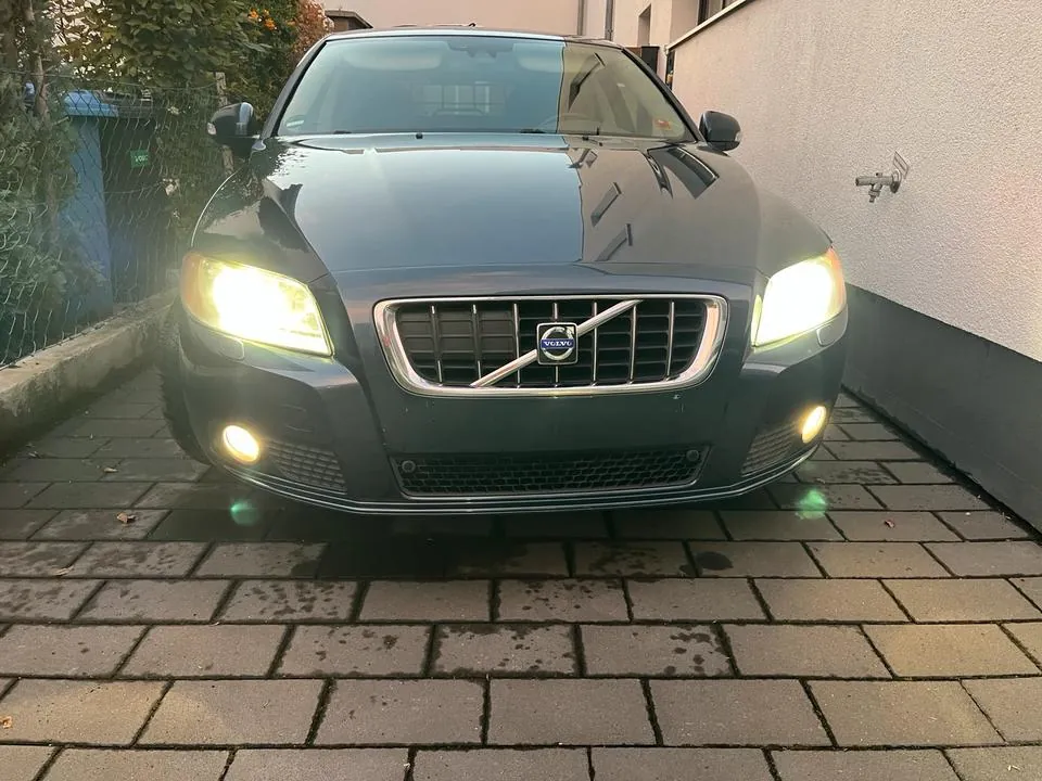 Volvo V70