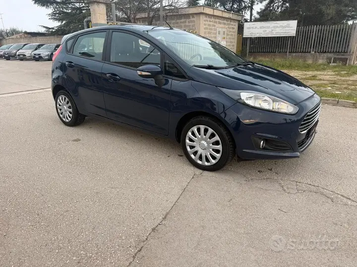 Ford Fiesta 2014 photo 3