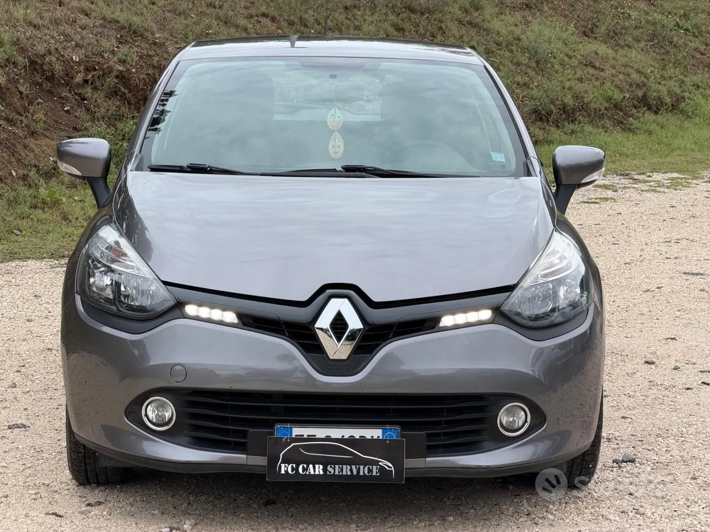 Renault Clio 2016 photo 2