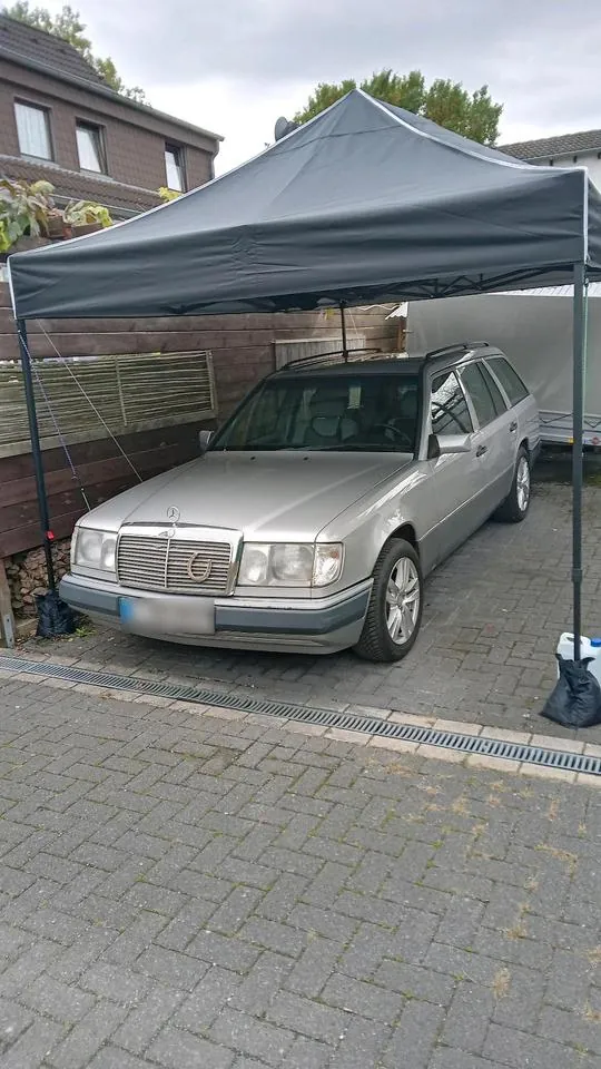 Mercedes-Benz S124