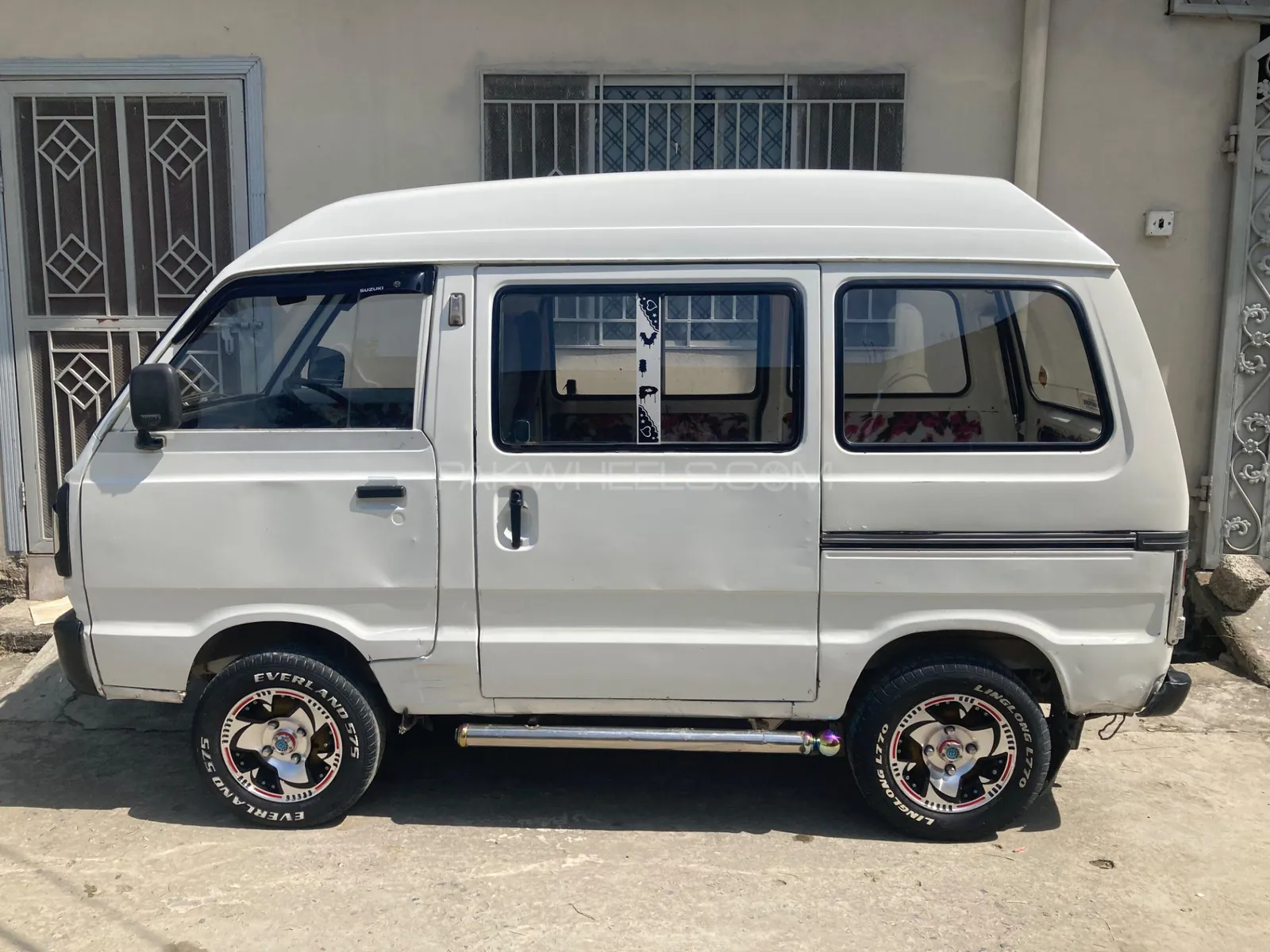 Suzuki Bolan