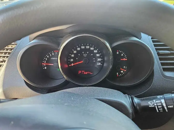 Kia Soul 2010 photo 5