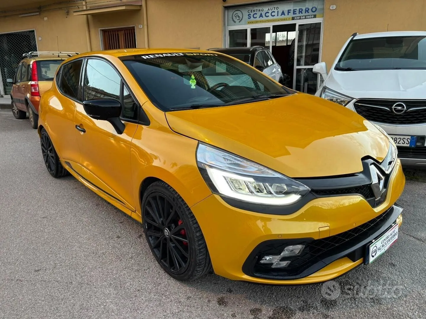 Renault Clio 2017 photo 2