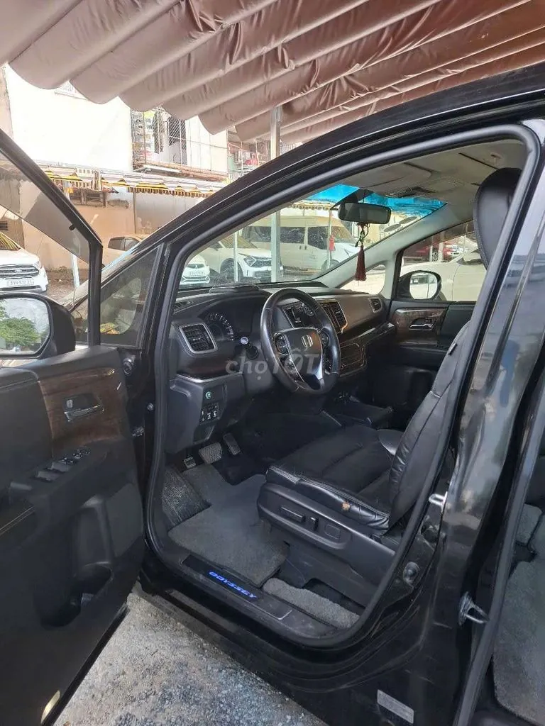 Honda Odyssey 2016 photo 4