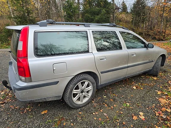 Volvo V70 2004 photo 4