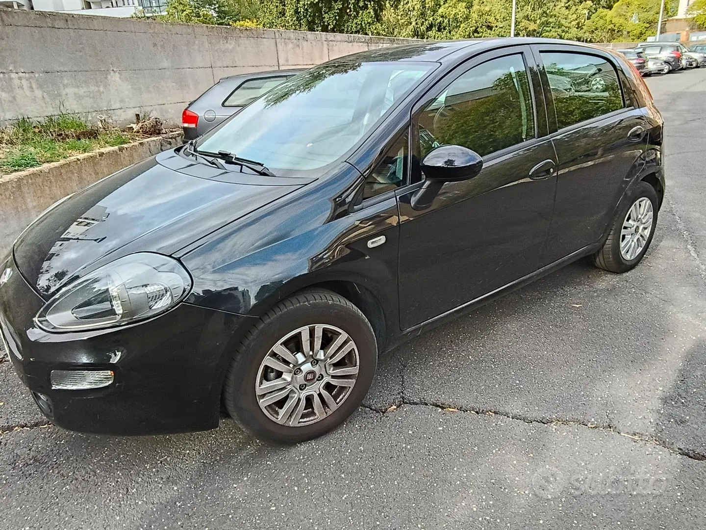 Fiat Punto 2017 photo 2