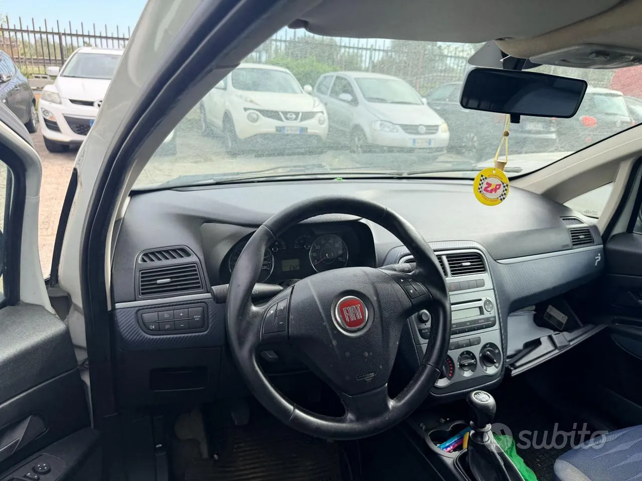 Fiat Grande Punto 2007 photo 3