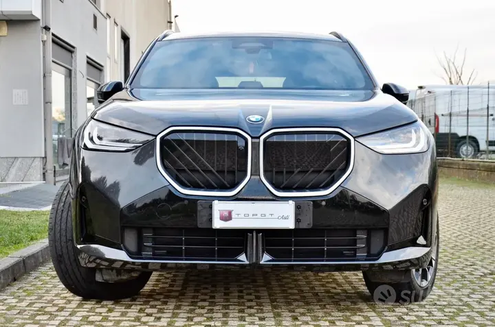 BMW X3 2024 photo 2