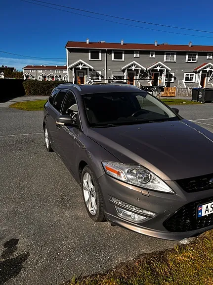 Ford Mondeo 2012 photo 2