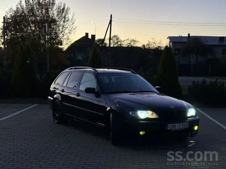 BMW 320 2002 photo 2