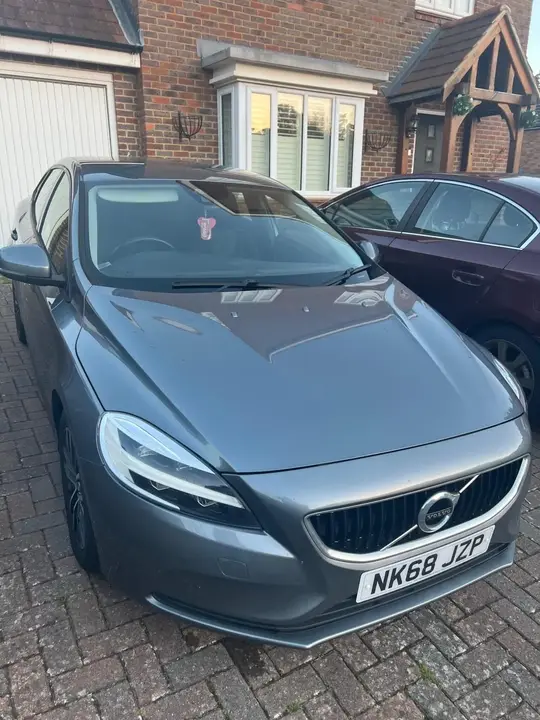 Volvo V40 2018 photo 2