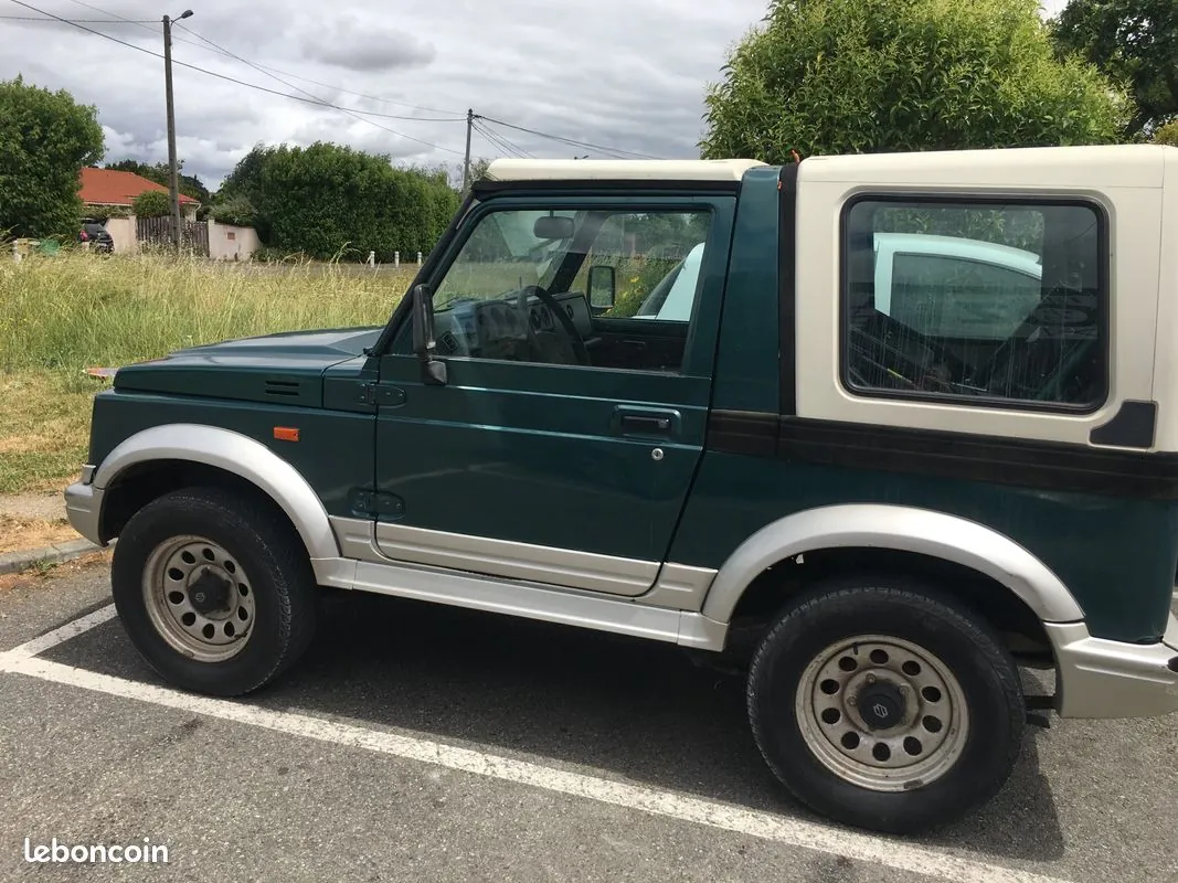 Suzuki Samurai